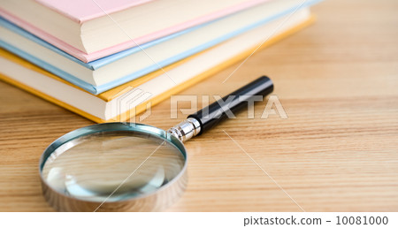 書·放大鏡 書·放大鏡 10081000