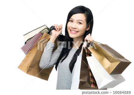 Asia woman with lots of shopping bag 10084889