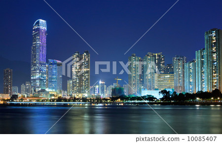Hong Kong skyline at night 10085407