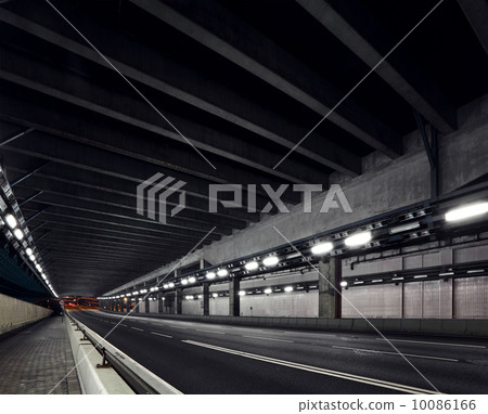 Empty tunnel Empty tunnel 10086166