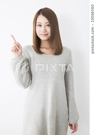 Female female 10086560