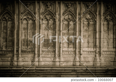 Old building wall 10088007