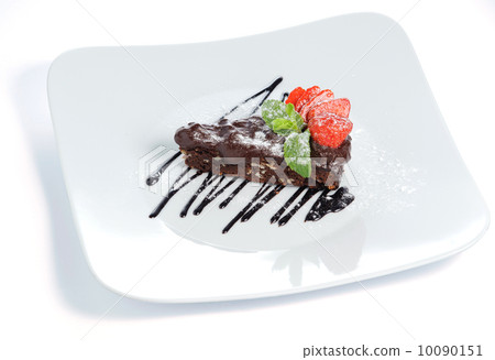 Chocolate cake with strawberries strawberries 10090151