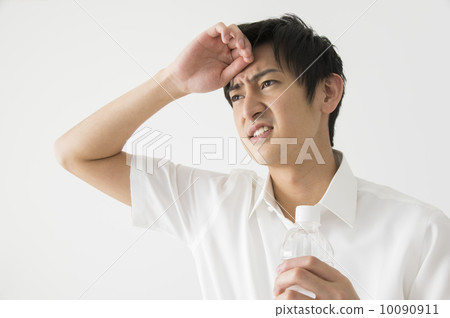 預防中暑一個熱心的酷商人 預防中暑一個熱心的酷商人 10090911