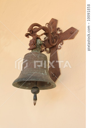 Old Bell Old Bell 10091858