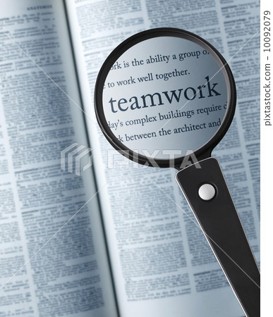 dictionary, magnifying glass, enlarge 10092079