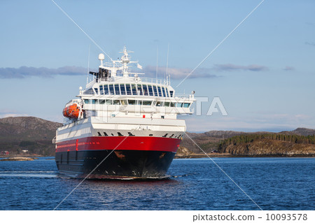 Big Norwegian passenger cruise ship at the sea 10093578