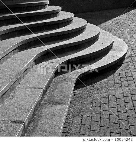 Seven curved footsteps of modern stairs 10094248