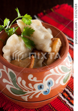 Dumplings. Ukrainian dish 10102484