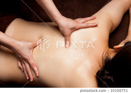 Esthetic massage 10108751
