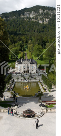 Linderhof Palace (southwest Bavaria, Germany) Linderhof Palace (southwest Bavaria, Germany) 10111221