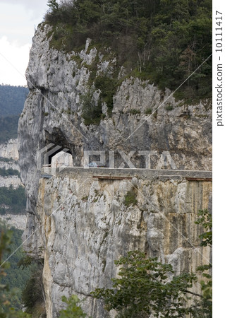 Road along the valley of Combe Laval (Vercors, France) 10111417