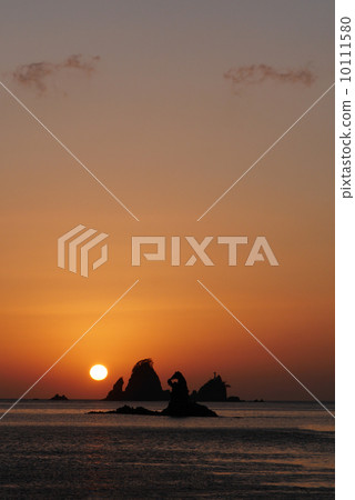 Evening scenery of Nishiizu and Otado coast 10111580