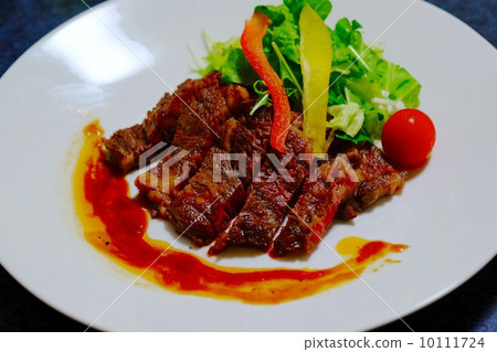 Beef steak 10111724