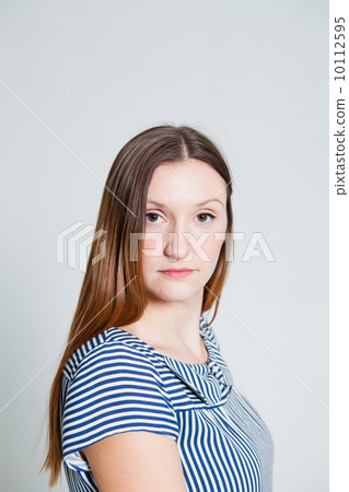 Serious looking woman 10112595
