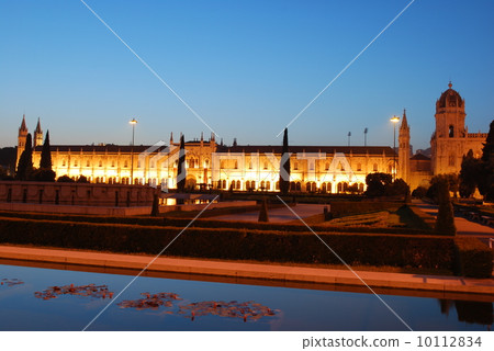 Hieronymites Monastery in Lisbon (sunset) 10112834