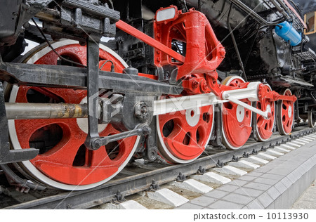 Old steam locomotive wheels Old steam locomotive wheels 10113930