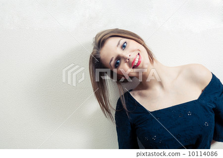 Smiling blonde women 10114086