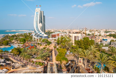 Jumeirah Beach Hotel Jumeirah Beach Hotel 10115221