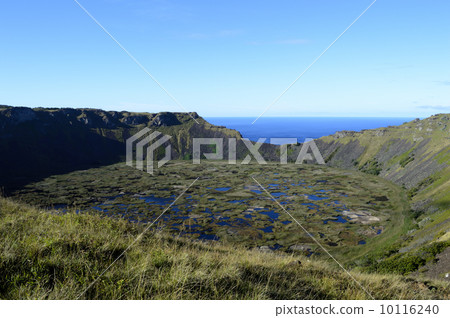 90326 Easter Island Ranakau 90326 Easter Island Ranakau 10116240