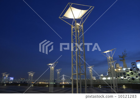 Harumi Bridge Street Light Monument Harumi Bridge Street Light Monument 10121283