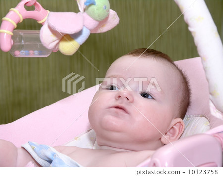 small baby small baby 10123758