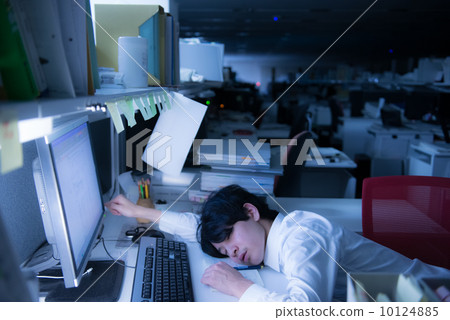 Young employee giving up Young employee giving up 10124885