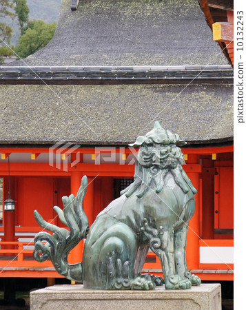 Itsukushima Shrine / Guardian dog Itsukushima Shrine / Guardian dog 10132243
