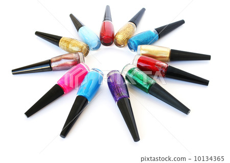 Nail polishes Nail polishes 10134365