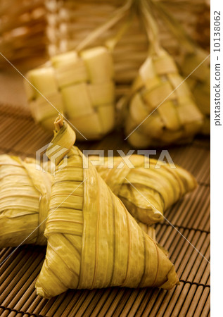 Ketupat Daun Palas 10138062