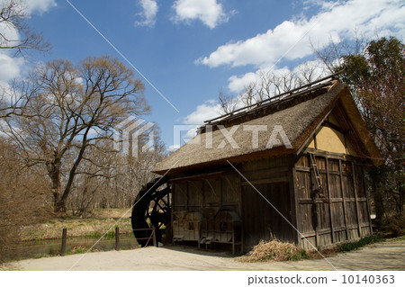 Azumino · Early spring's water mill 10140363