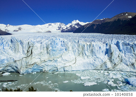 巴塔哥尼亞地區的Pelito Moreno冰川 巴塔哥尼亞地區的Pelito Moreno冰川 10140858