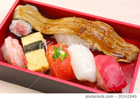 Delicious handful sushi Delicious handful sushi 10142840