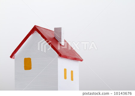 House image House image 10143676