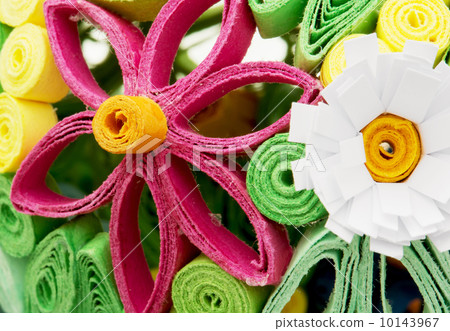 Colorful decorative flowers made ​​of paper 10143967