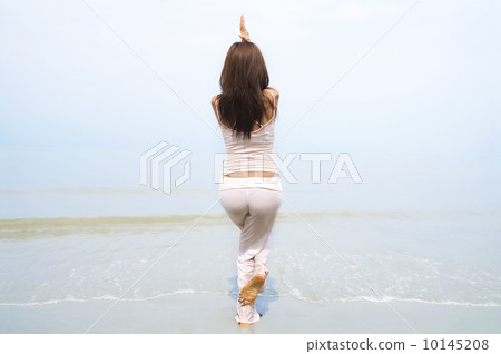 Yoga. 10145208