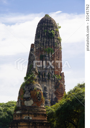 Wat Phra Lam Wat Phra Lam 10145762