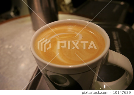 Cafe latte 10147629