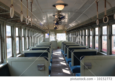 舊的單側鐵路312型車輛 10152772