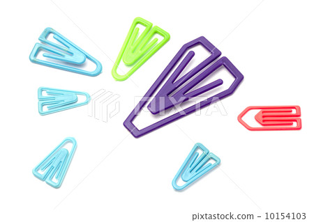 Colorful paper-clips 10154103