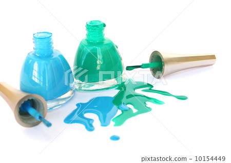 Nail polishes 10154449