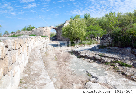 Chufut Kale ancient cave settlement (Crimea, Ukraine). 10154564