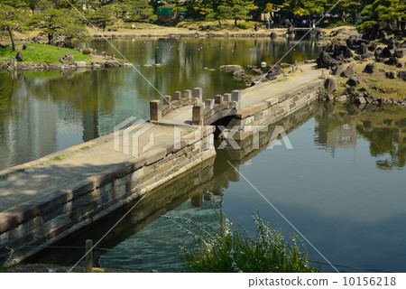 Former Shiba Rikyu Imperial Palace Garden · Lake of the West Lake 10156218