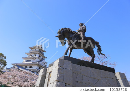 Imabari城堡在春天 Imabari城堡在春天 10158728