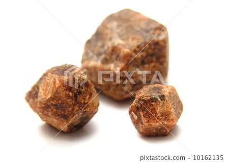 natural hesonite (garnet mineral) natural hesonite (garnet mineral) 10162135