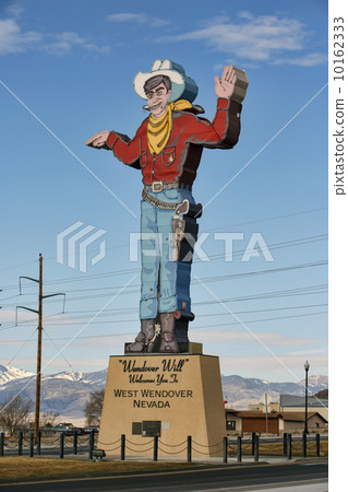Wendover Nevada cowboy welcome sign 10162333