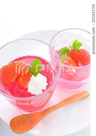 Strawberry jelly 10165729