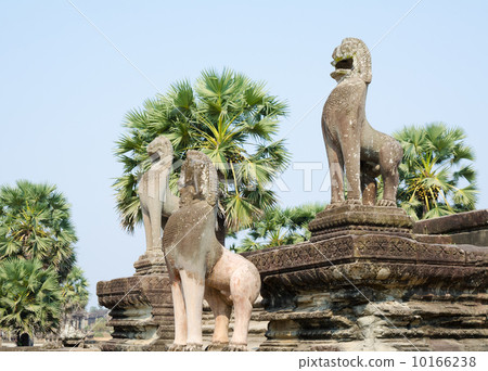 Angkor lions, Cambodia 10166238