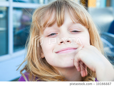 Portrait of a little blond girl Portrait of a little blond girl 10166887