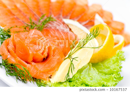 sliced smoked salmon, macro 10167537